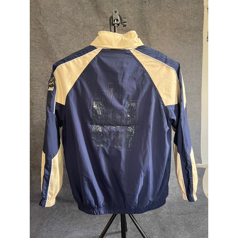 Áo khoác Nike x CAVEMPT xuất dư detail nét