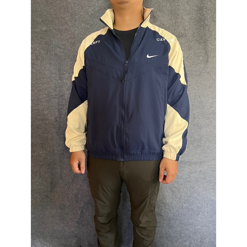 Áo khoác Nike x CAVEMPT xuất dư detail nét