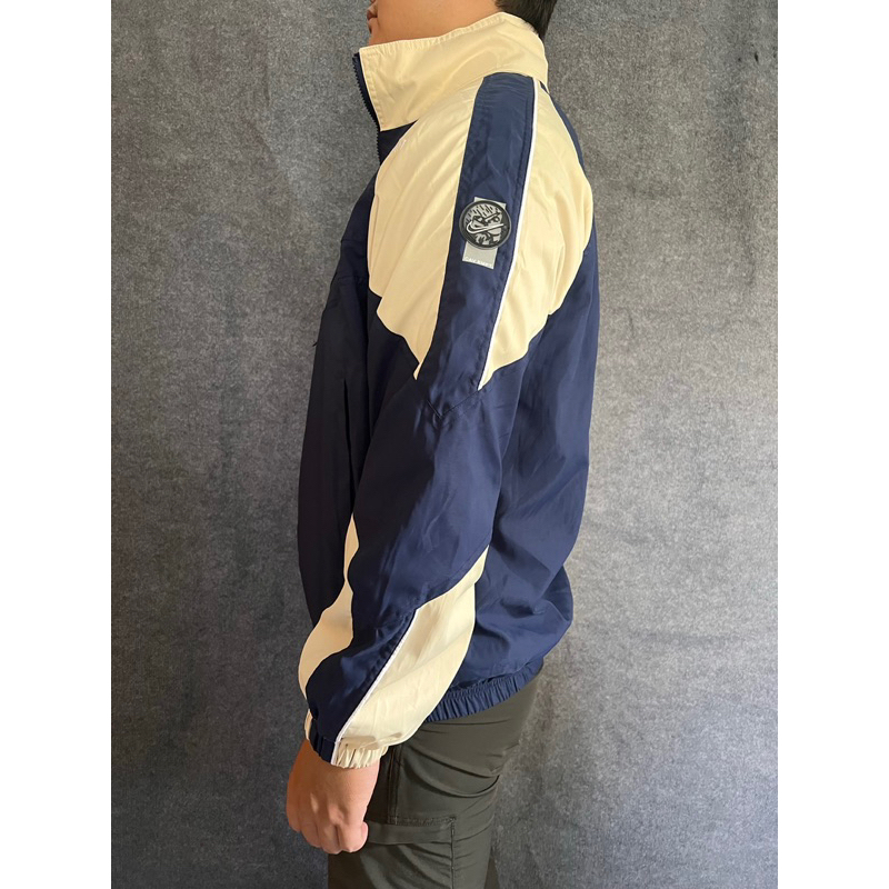 Áo khoác Nike x CAVEMPT xuất dư detail nét