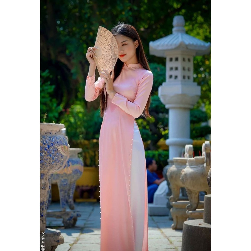 Aó dài lụa vân gỗ hai màu hồng,xanh hai tà  áo dài cưới hot trend 2023