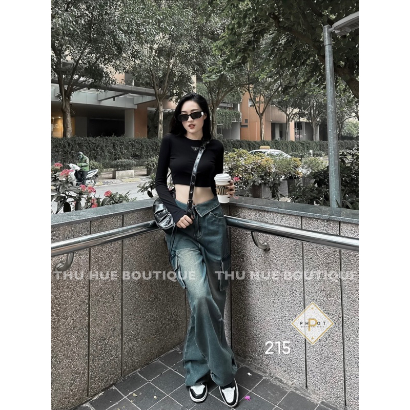 Quần Jean Xuông Túi Hộp Cạp Gập