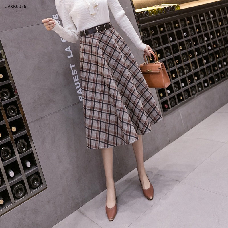 CVXK0076 Chân váy dạ kẻ xoè a kèm belt qccc