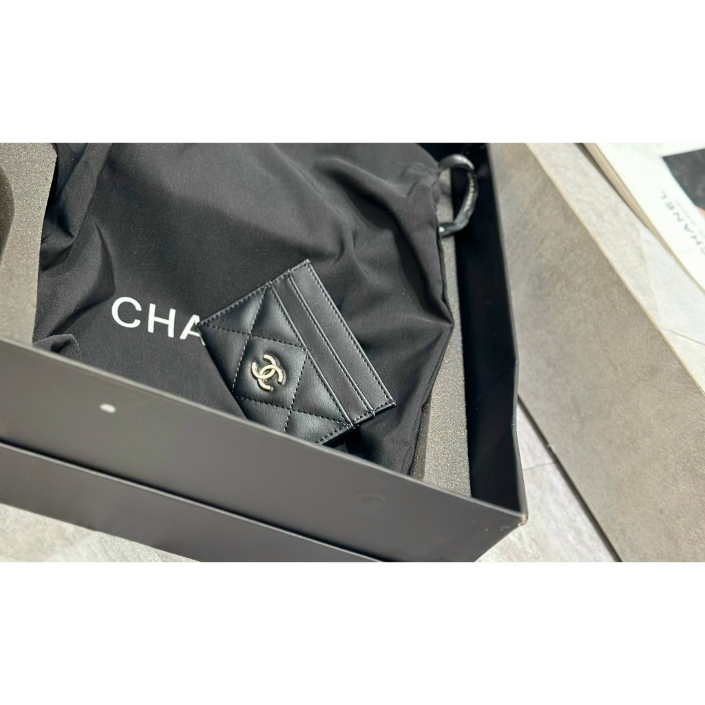 VÍ CHA NEO CLASSIC HOLDER CẢD