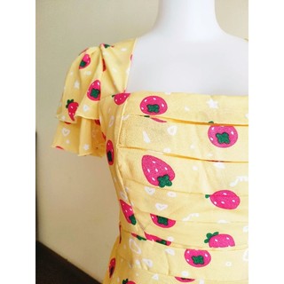 Đầm lụa Mango họa tiết trái Dâu freesize 45-65kg