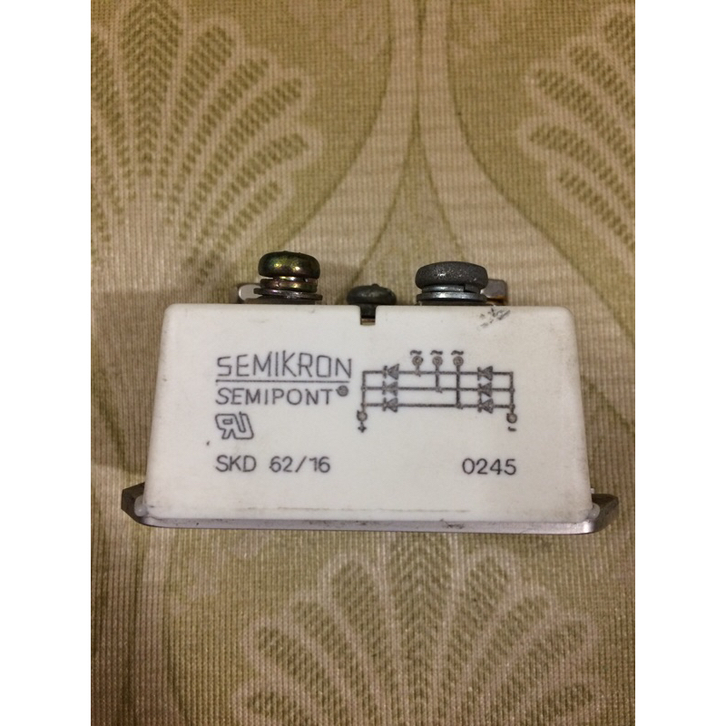 diode diot cầu 3 pha SKD62/16 (60A-1600) tháo máy