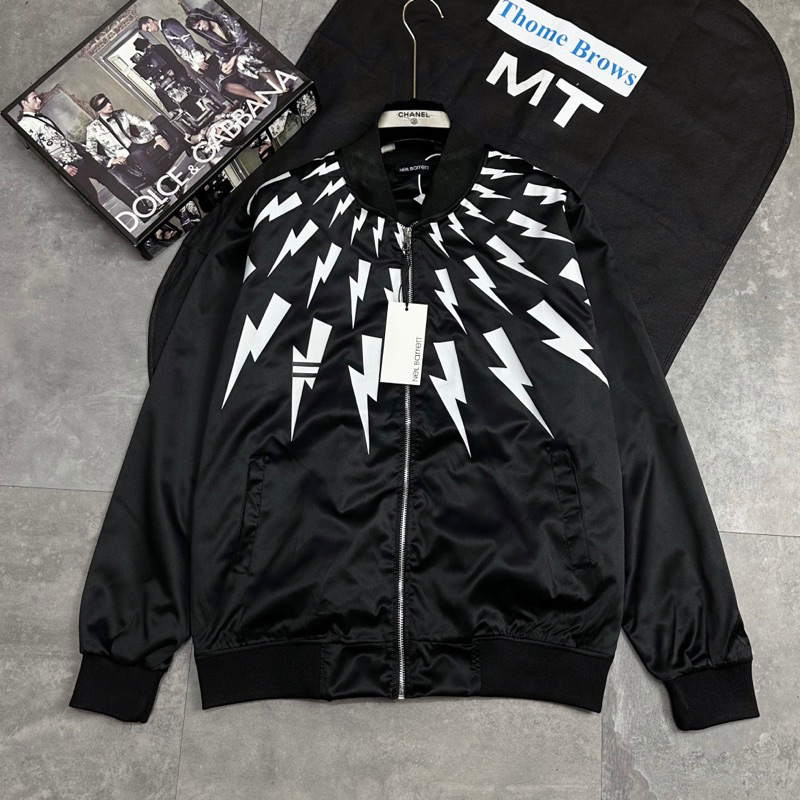 Áo Khoác Bomber Niu Ba Rét In Hình Tia Set Siêu Đẹp - Áo Khoác Bomber Nam Niu Ba Rét Chất Liệu Cao Cấp HOTHIT 2023