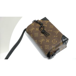 TÚI LV STEAMER WALLET SZ17