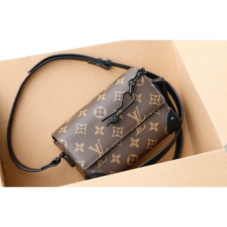 TÚI LV STEAMER WALLET SZ17