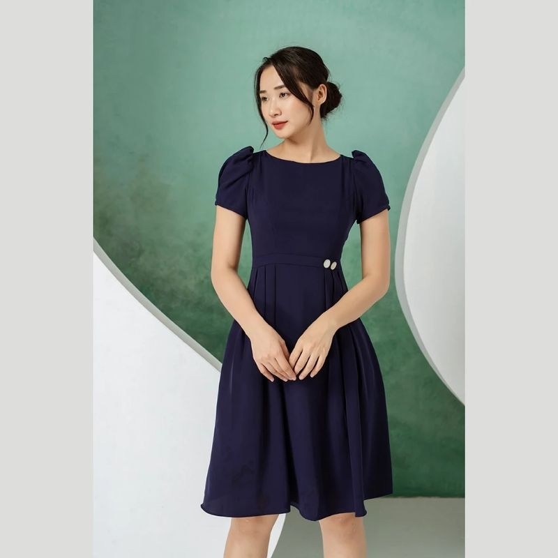 Eden-Đầm Eden công sở tay ngắn xếp ly phối nút - D479 size L