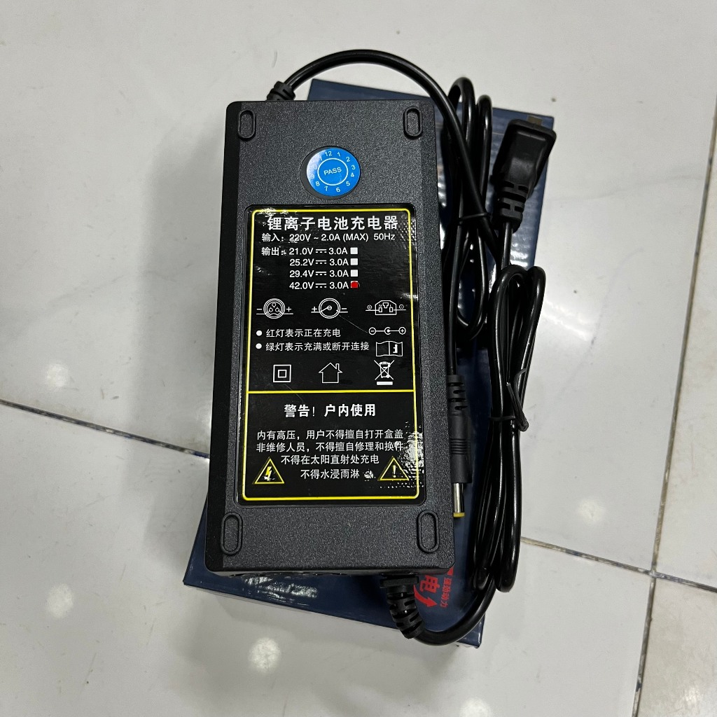 Sạc 10S 3A 42V dùng cho pin li-ion