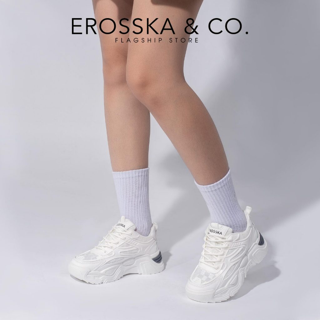 Erosska - Giày sneaker nữ đế độn thời trang năng động màu trắng - GS027