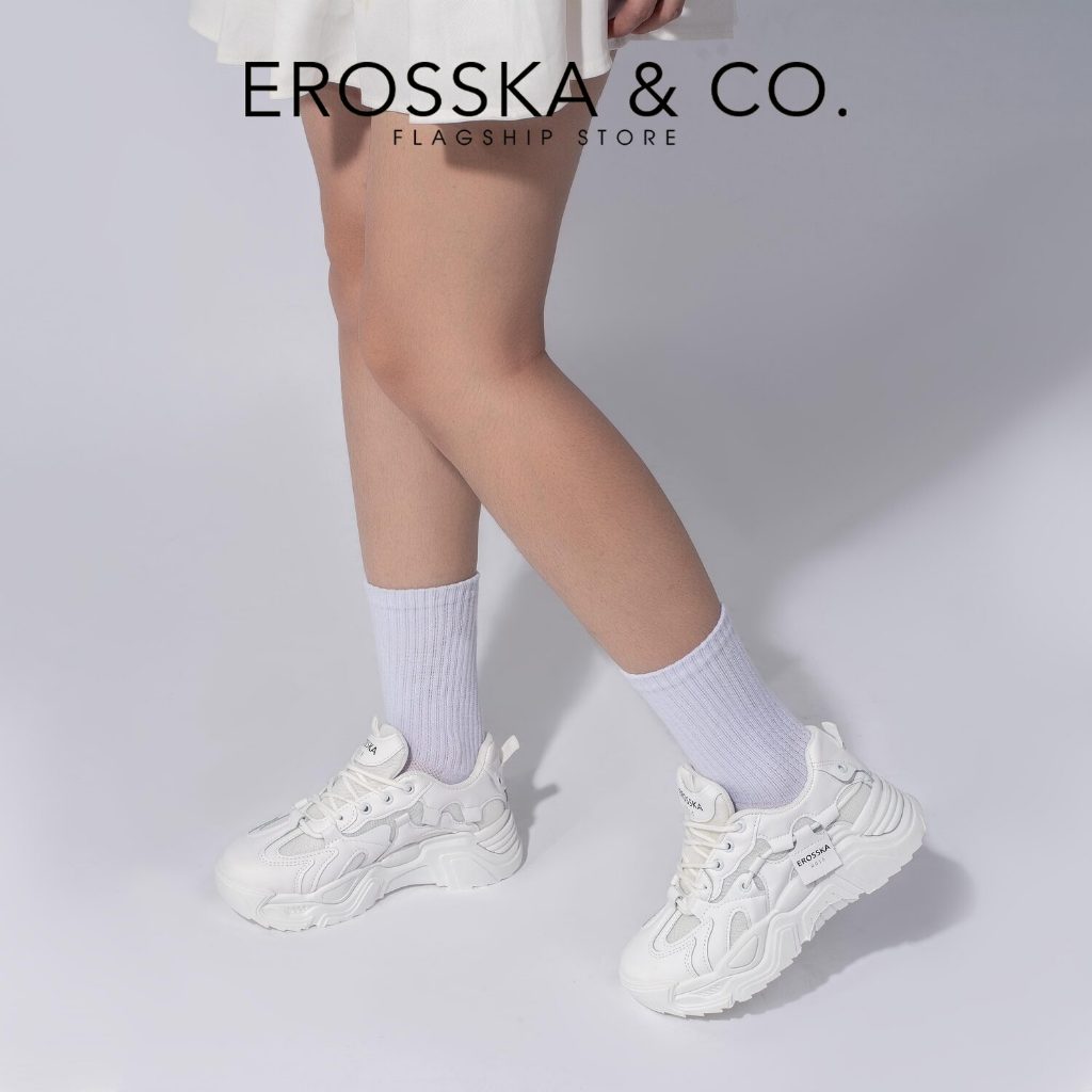 Erosska - Giày thể thao nữ đế độn thời trang kiểu dáng đơn giản màu trắng - GS028