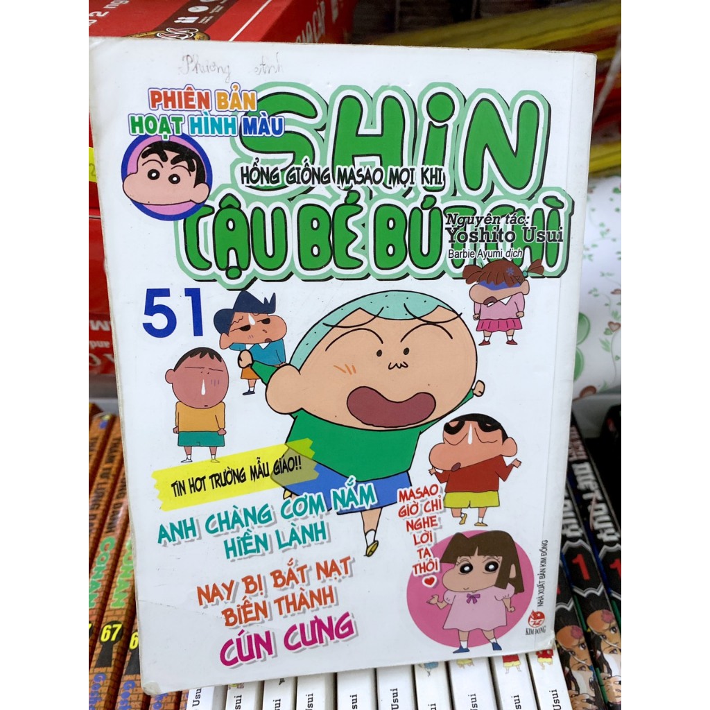 Vở truyên.tranh cũ Shin cậu bé bút chì màu