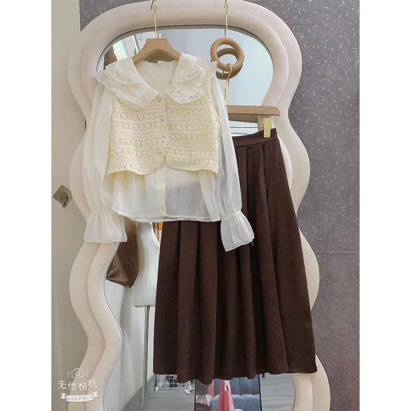 Set áo bèo + gile ren xinh