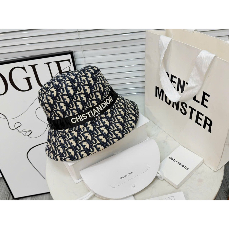 NÓN  BO DIOORR VIỀNN