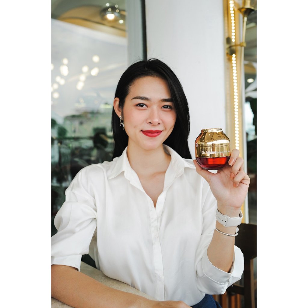 Kem Face Ruby Lựu Đỏ Dr.Halee Dưỡng Trắng Da Ngày & Đêm 50g