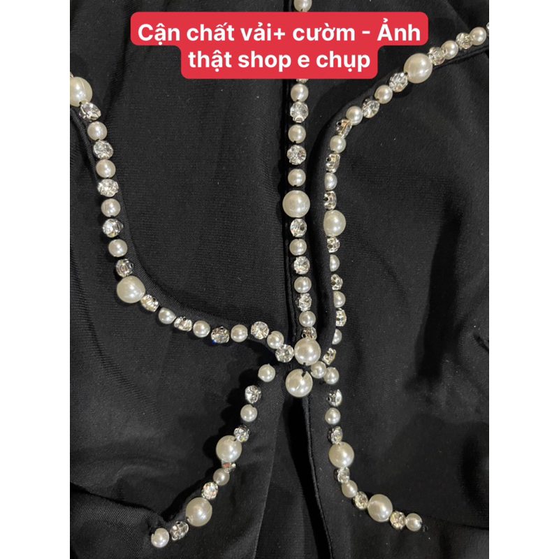 Đầm maxi tay dài hở lưng kết cườm