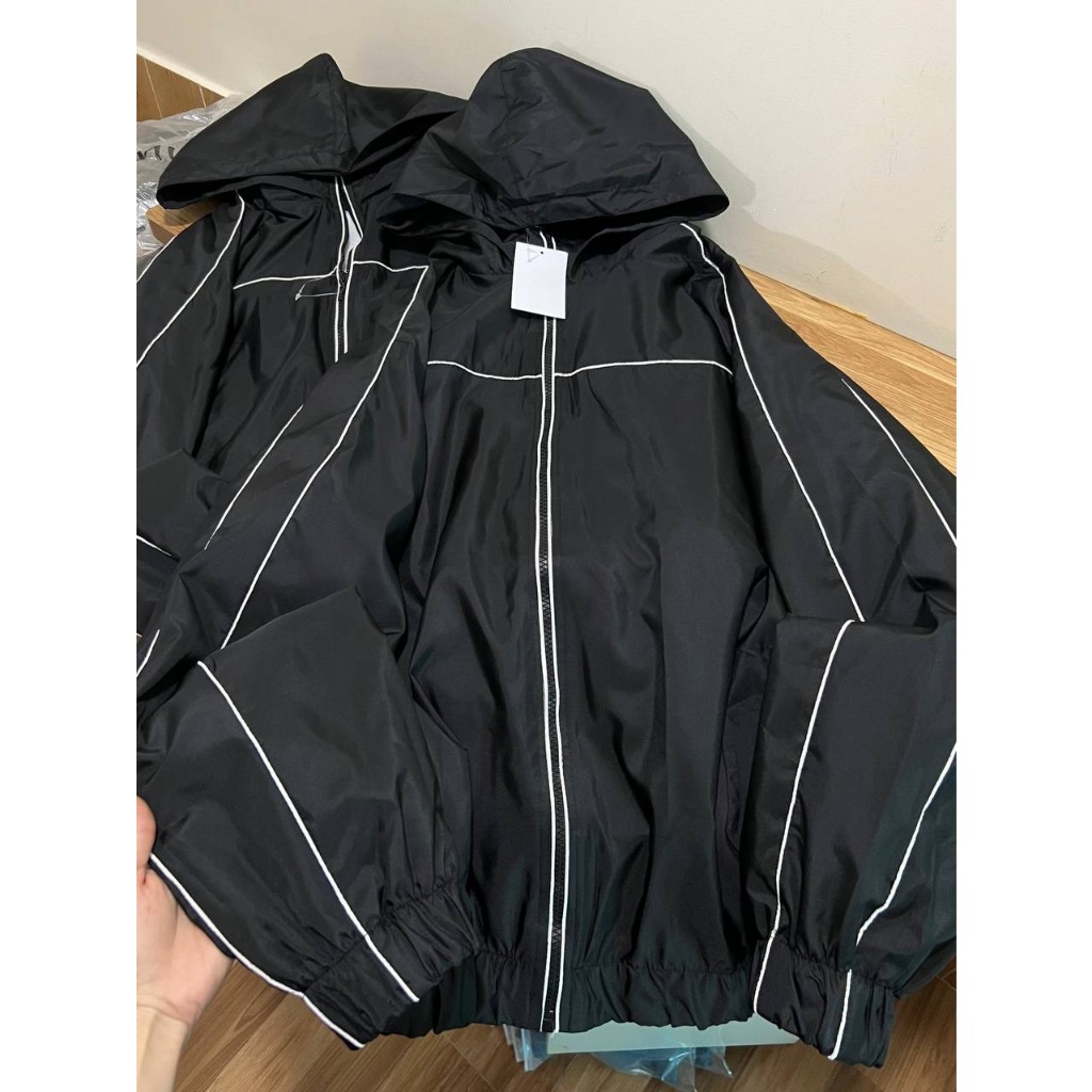 ÁO KHOÁC DÙ NAM NỮ ĐEN PHỐI SỌC TRẮNG CÓ NÓN CÁ TÍNH DỄ THƯƠNG TPP FASHION, CÓ HÌNH THẬT Ở CUỐI