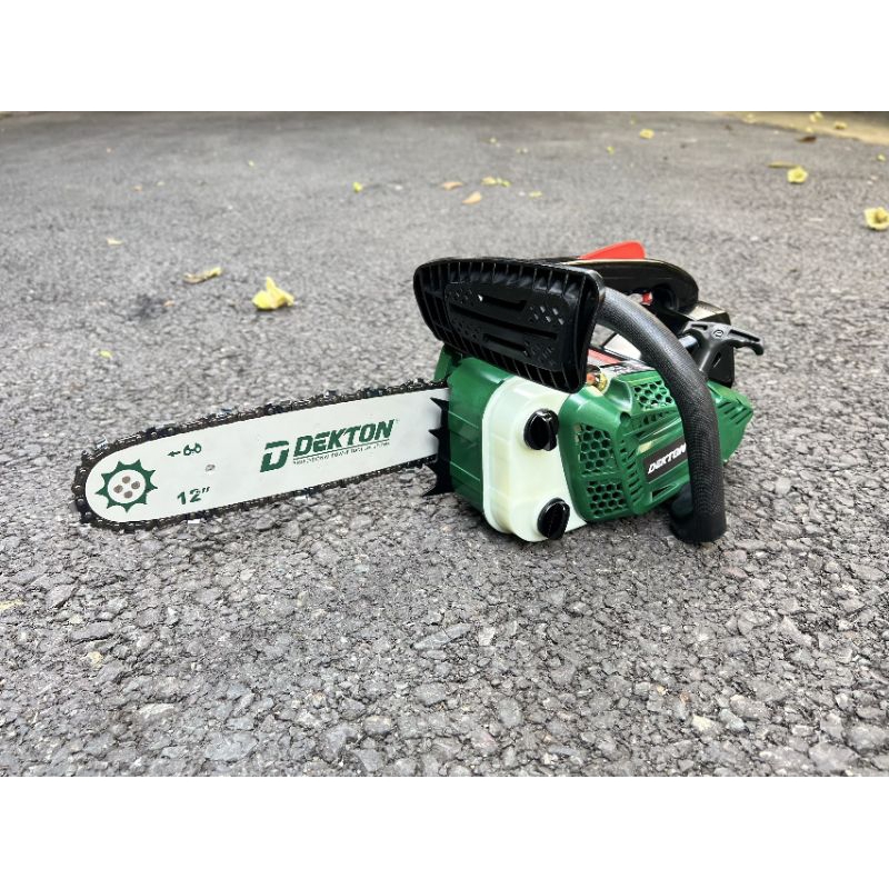 Cưa xích xăng dekton DK-CX12 lam xích dài 30cm, động cơ 2 thì