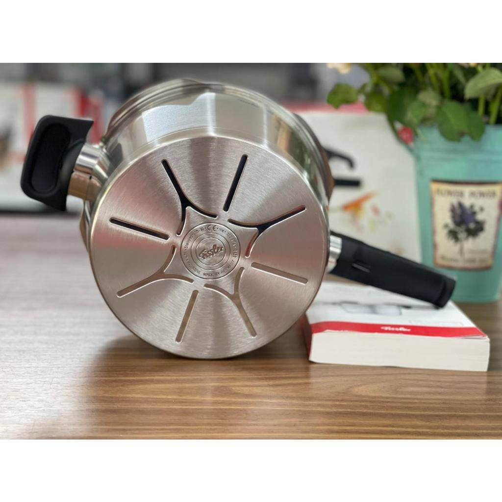 NỒI ÁP SUẤT FISSLER VITAVIT PREMIUM 4,5L