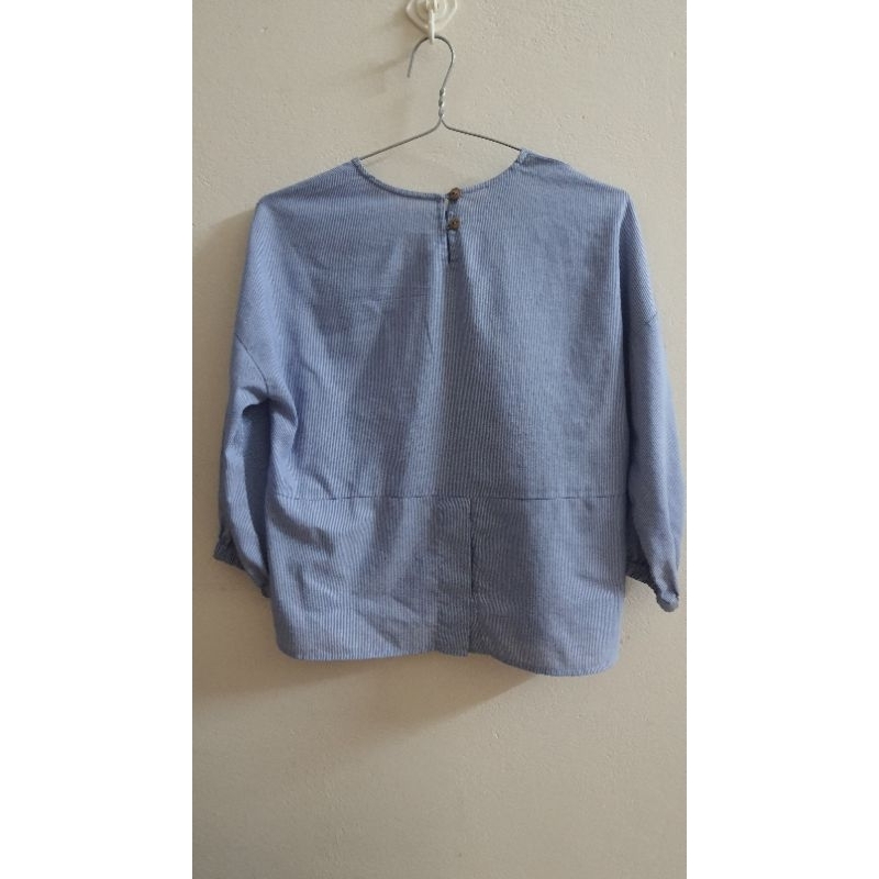 Áo sơ mi_ tủ nhà mây