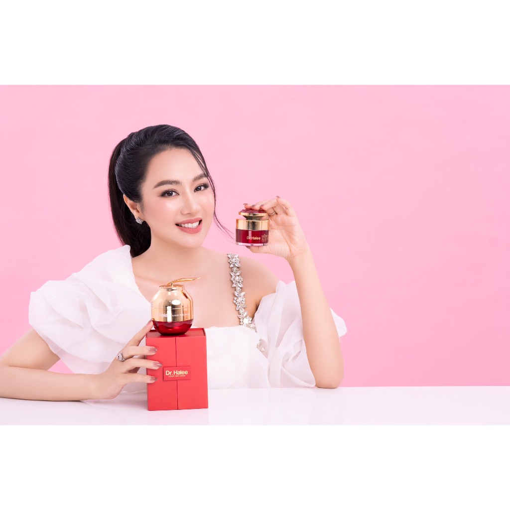 Kem Dưỡng Trắng Da Chuyên Sâu Ruby Lựu Đỏ Dr.Halee 30ml