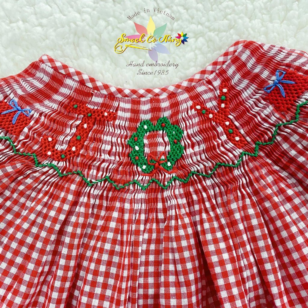 Váy Đầm Bé Gái SMOCK CÔ NẮNG Màu Đỏ Kẻ Caro Thêu Noel