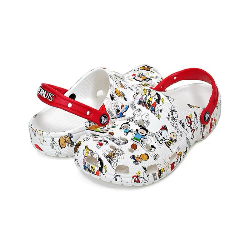 Dép crocs snoppy dư xịn