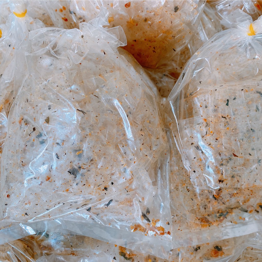 Bánh tráng phơi sương rong biển tỏi mè Tây Ninh túi 40g MamiFood