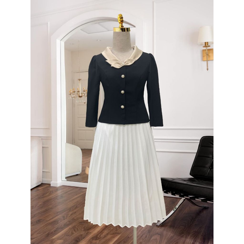 Áo sơ mi công sở nữ 𝐌𝐎𝐎𝐍 mix chân váy xếp ly, áo dáng ngắn chất xước hàn MA216 chân váy dài basic chất chéo lỳ MCV374