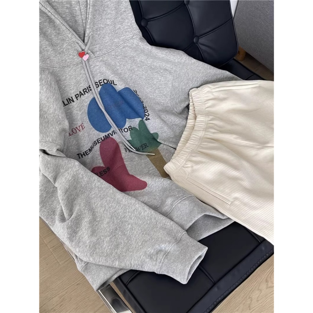 Áo hoodie nam nữ graffiti brand Hàn themuse**visitor