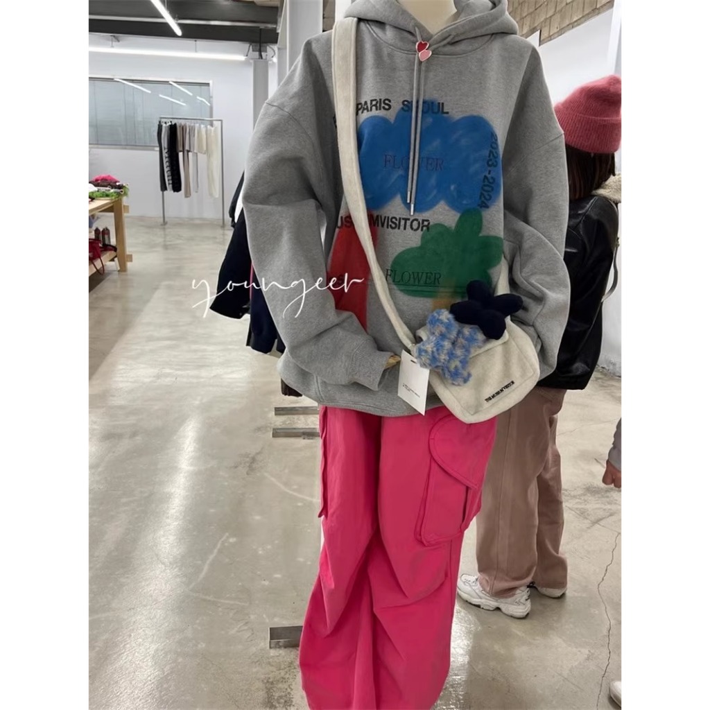 Áo hoodie nam nữ graffiti brand Hàn themuse**visitor