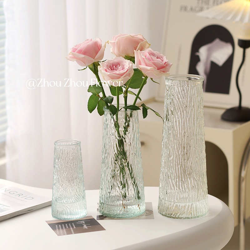 Bình hoa trang trí thuỷ tinh đơn giản đẹp kẻ sọc dọc và vân sần Qhouse  , lọ hoa decor trang trí kệ tủ tivi phòng khách