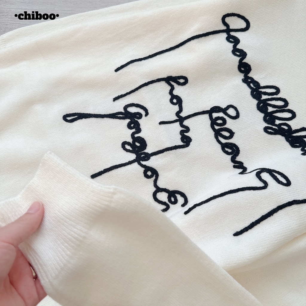 Áo Sweater len thêu chữ dáng rộng, Áo len QC dài tay thêu chữ kiểu dáng Basic