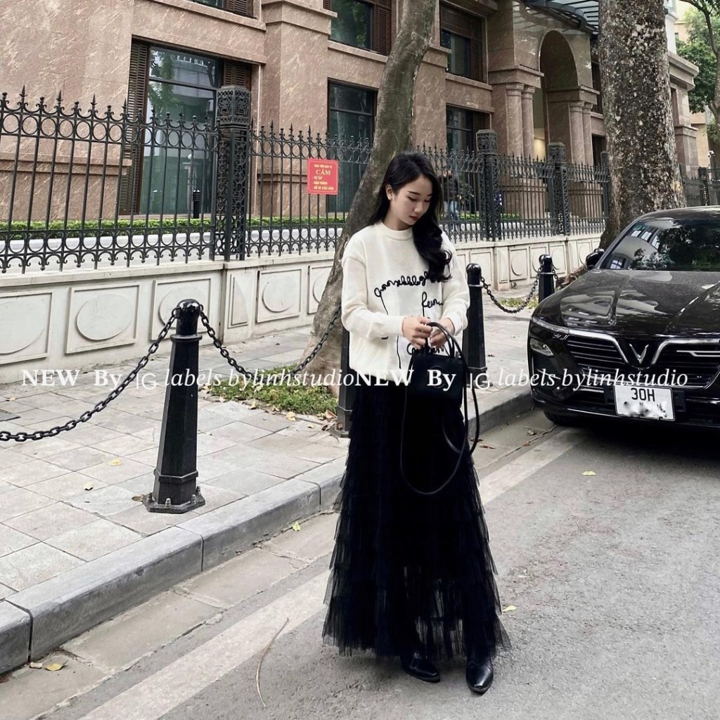 Áo Sweater len thêu chữ dáng rộng, Áo len QC dài tay thêu chữ kiểu dáng Basic