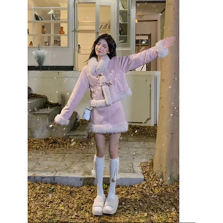    SẴN HỒNG NGẮN  Set áo khoác + chân váy may viền lông cừu ấm áp phong cách Hàn Quốc 