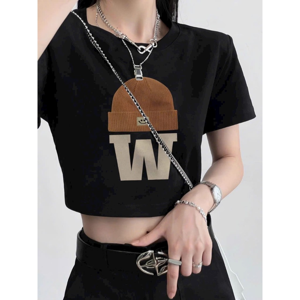 🍒🍒🍒ÁO CROPTOP IN HÌNH CHỮ W KÈM NÓN LÔNG UTRBR