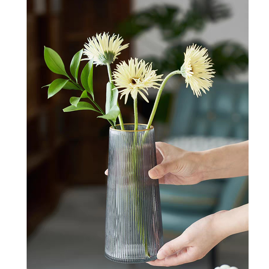 Bình hoa trang trí thuỷ tinh đơn giản đẹp kẻ sọc dọc và vân sần Qhouse  , lọ hoa decor trang trí kệ tủ tivi phòng khách