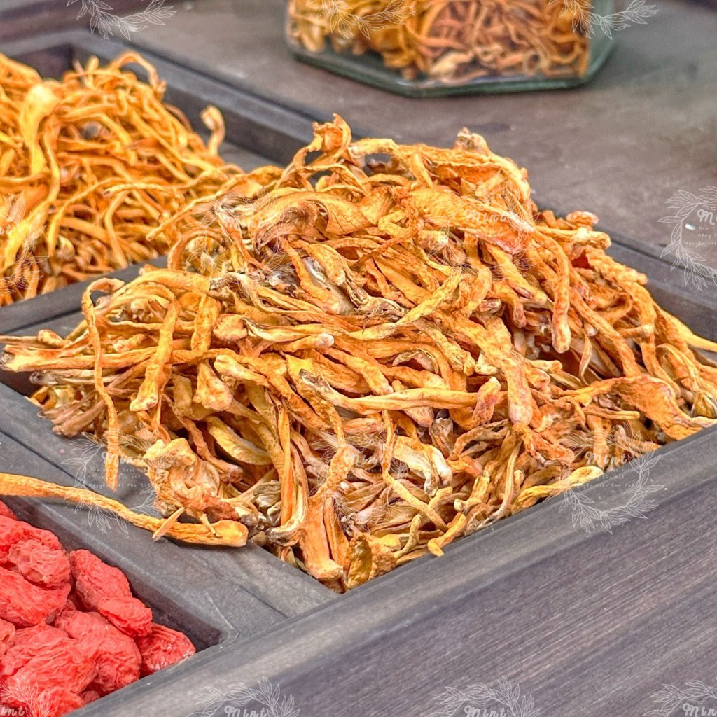 Nấm Đông Trùng Sấy Khô  - Túi 500gr