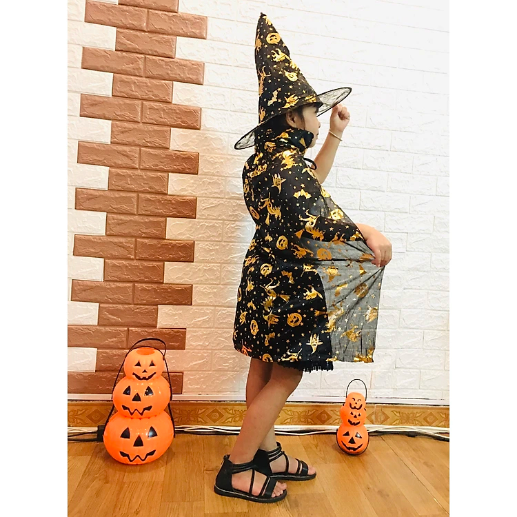 Áo choàng, mũ phù thủy hoá trang Halloween