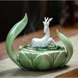 Lư xông trầm gốm cao cấp. nai ngự đài sen