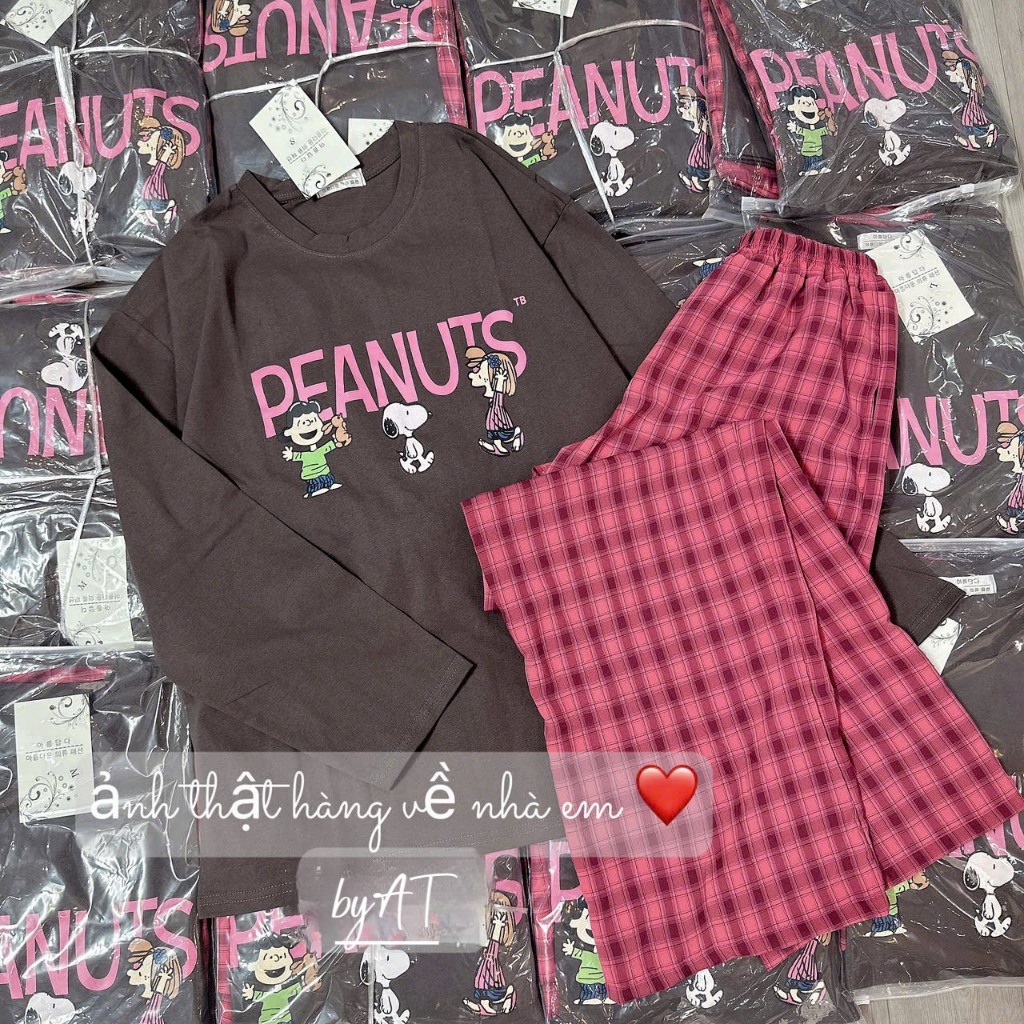 BỘ ÁO PEANUTS NÂU QUẦN KẺ