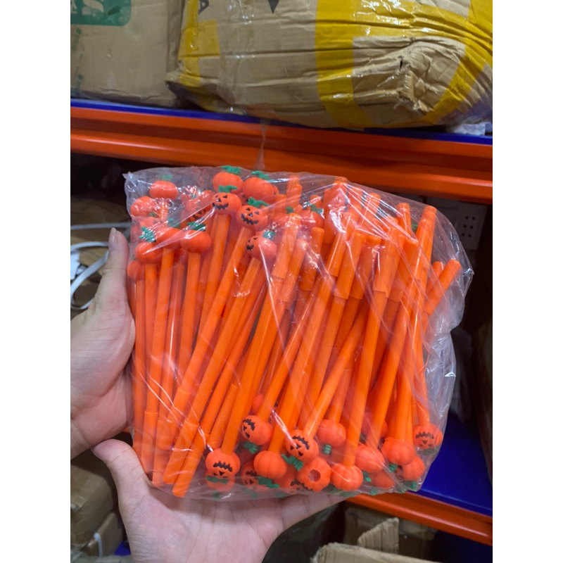 Bút bí ngô HALLOWEEN
