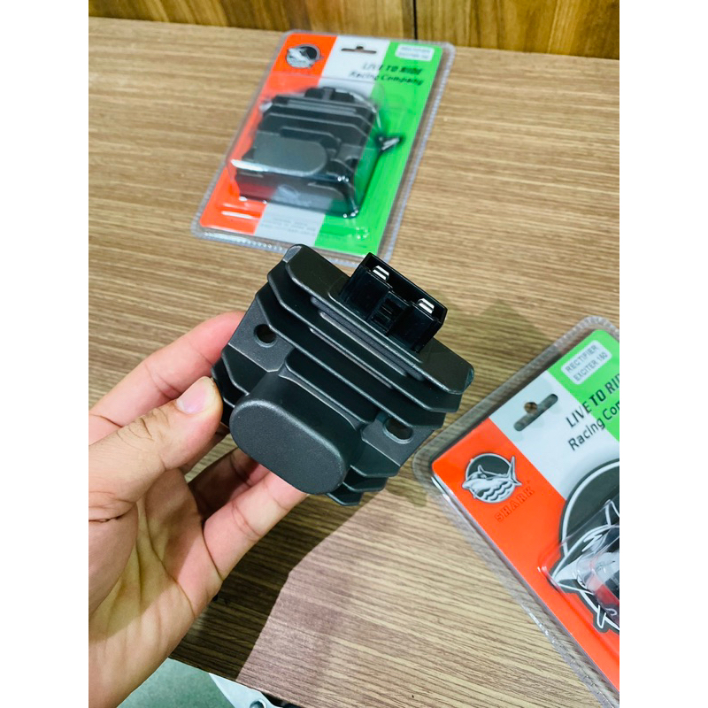 Cục Sạc SHARK Dành Cho Ex150 Gắn Như Zin >>>>