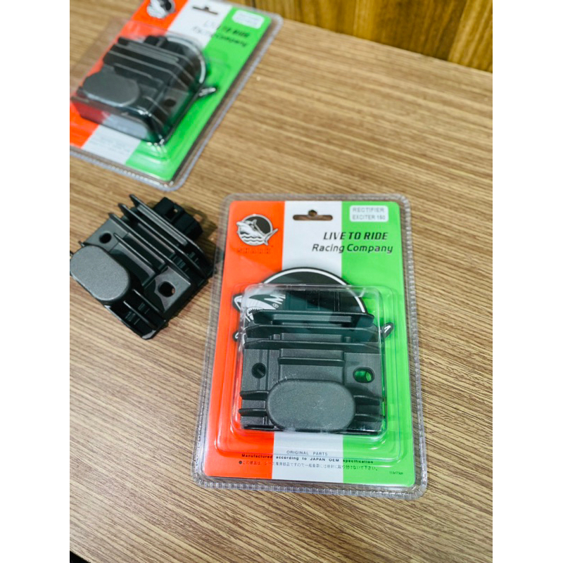 Cục Sạc SHARK Dành Cho Ex150 Gắn Như Zin >>>>