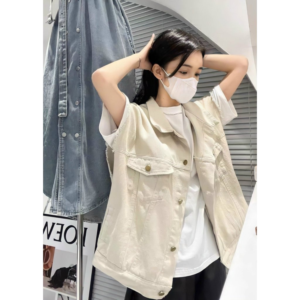 Áo khoác Nữ, Áo Jeans Gile Nữ Sước Gấu Túi Trước Tay Cộc Freesize Màu Kem