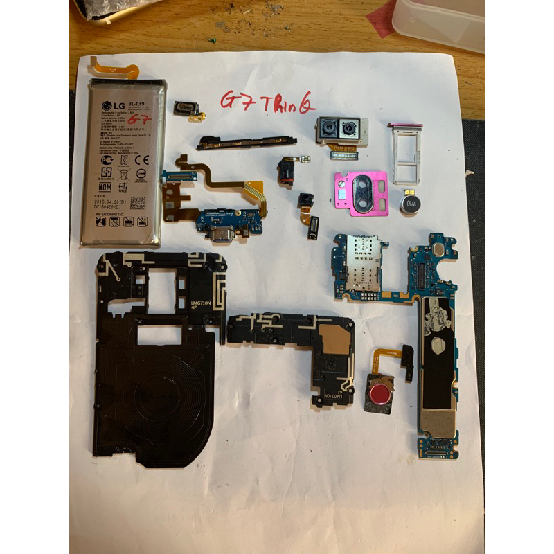 LG G7 thinq/cáp vlum/khay sim/ tai nghe/nắp đậymain/loangoài/pin/cáp mainsạc/camtrước/cam sau/loa trong/vântay/kính cam