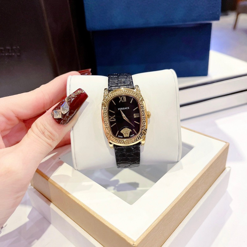 Đồng hồ nữ Versace dây da đen mặt vuông