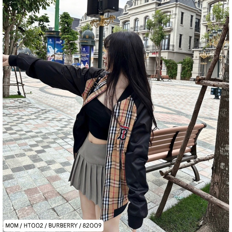 Áo khoác bomber thu đông bbr có hoạ tiết kẻ sọc phối tay áo khoá kéo thời trang phong cách giới trẻ có size từ s đến xl