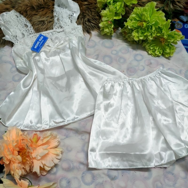 Bộ quần đùi áo tay nhí phối ren, vải phi bóng, phom 40kg đến 55kg